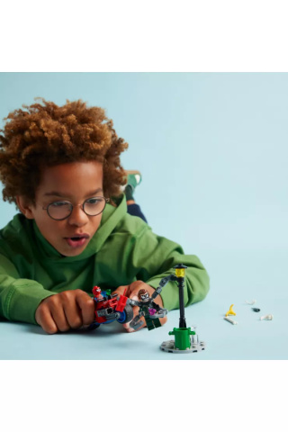 Lego Marvel pościg na motocyklu 76275