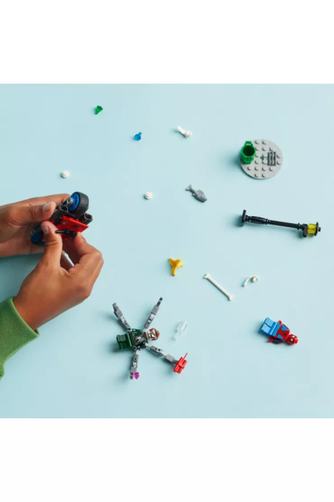 Lego Marvel pościg na motocyklu 76275 Lego Marvel pościg na motocyklu 76275
