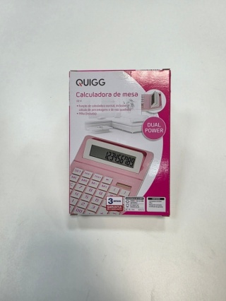 Quigg D2-4 - mały kalkulator różowy z podwójnym zasilaniem Dual Power i wyświetlaczem LCD